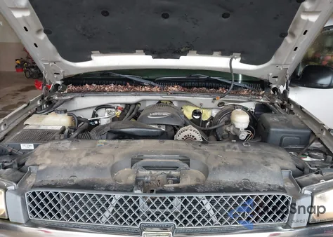 2005 Chevrolet Silverado 1500 Work Truck from USA, damaged, VIN 1GCEK14Z85Z274774